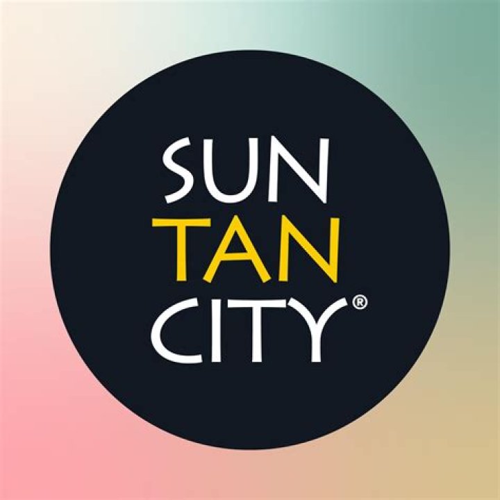 How does check in work at Sun Tan City?
