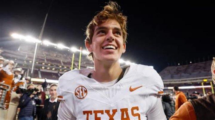 Is Arch Manning Transferring