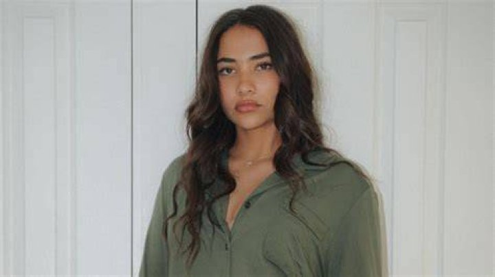 Isis Gómez - Age, Family, Bio