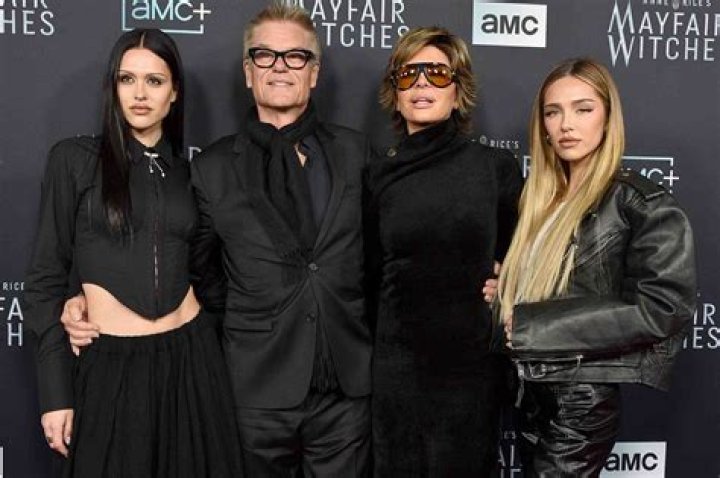 It’s official! Delilah Hamlin and Henry Eikenberry make Red Carpet Debut as a couple It’s official! Delilah Hamlin and Henry Eikenberry make Red Carpet Debut as a couple