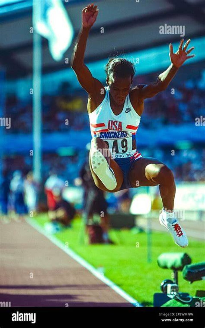 Jackie Joyner-Kersee photo
