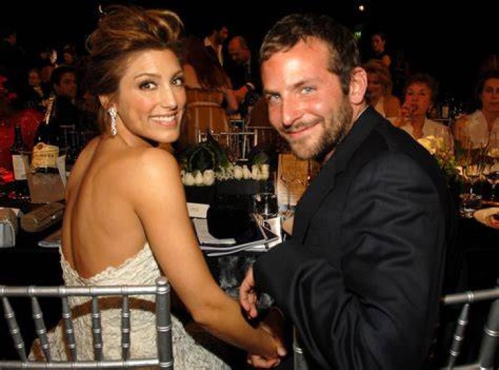 Jennifer Esposito and Bradley Cooper