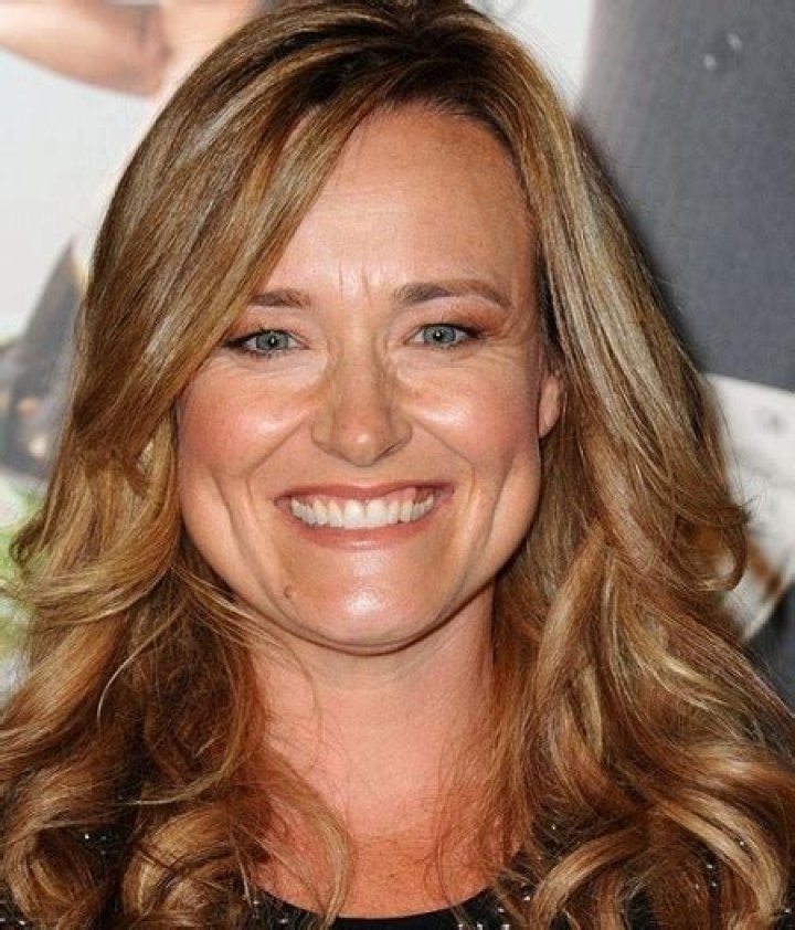 Jennifer Irwin Is Reportdely Not Married Woman As of Now