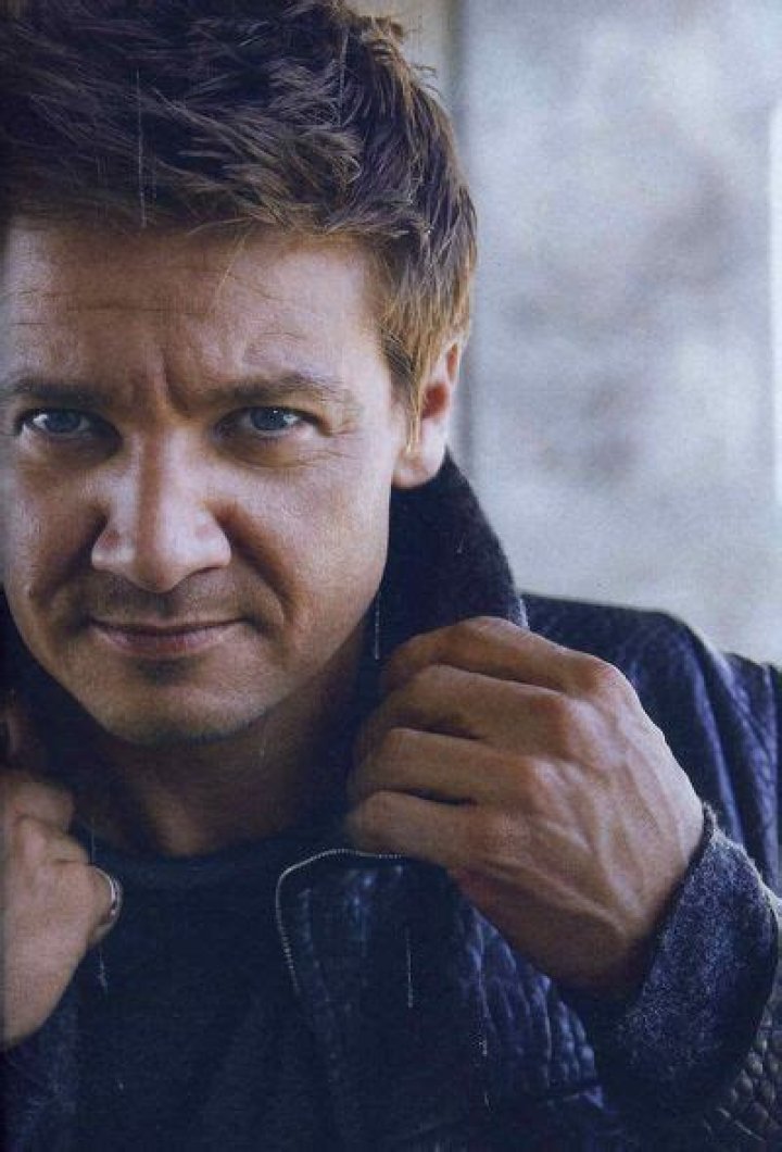 Jeremy Renner photo 3