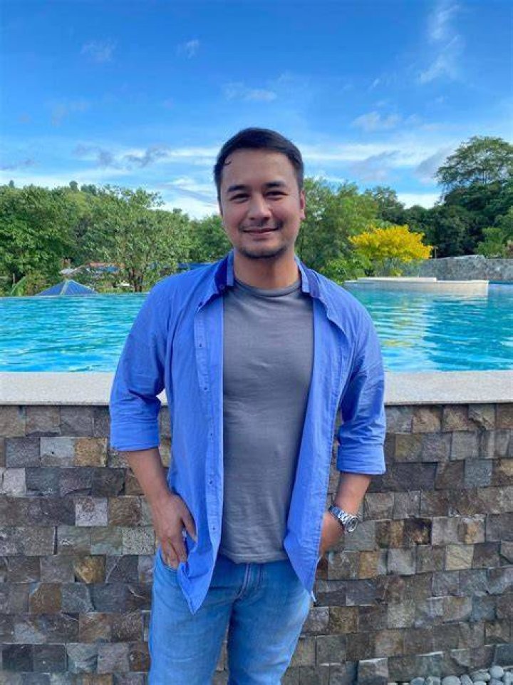 JM de Guzman - Age, Family, Bio
