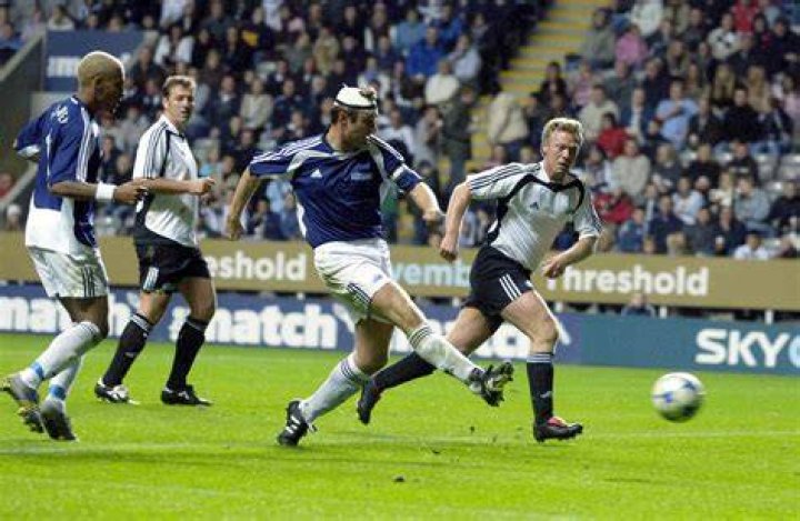 Jonathan Wilkes photo 3