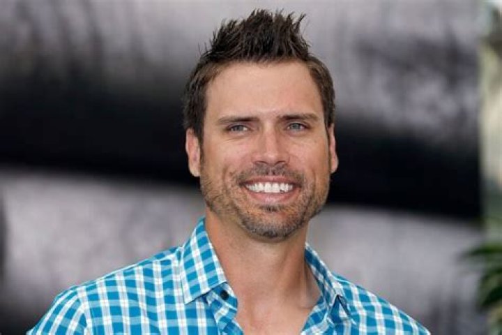 Joshua Moore - Age, Family, Bio