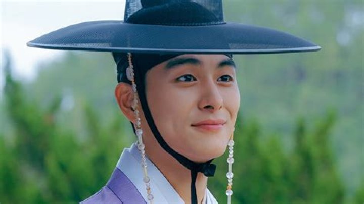 Jung Gun-joo Bio (Wiki) 