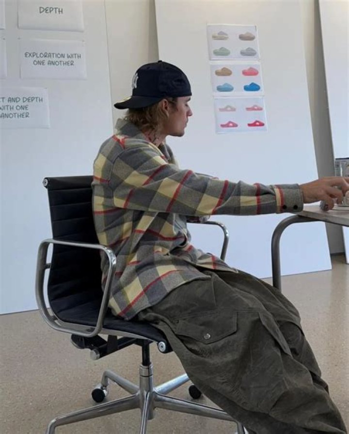 Justin Bieber Working on New R&B Project