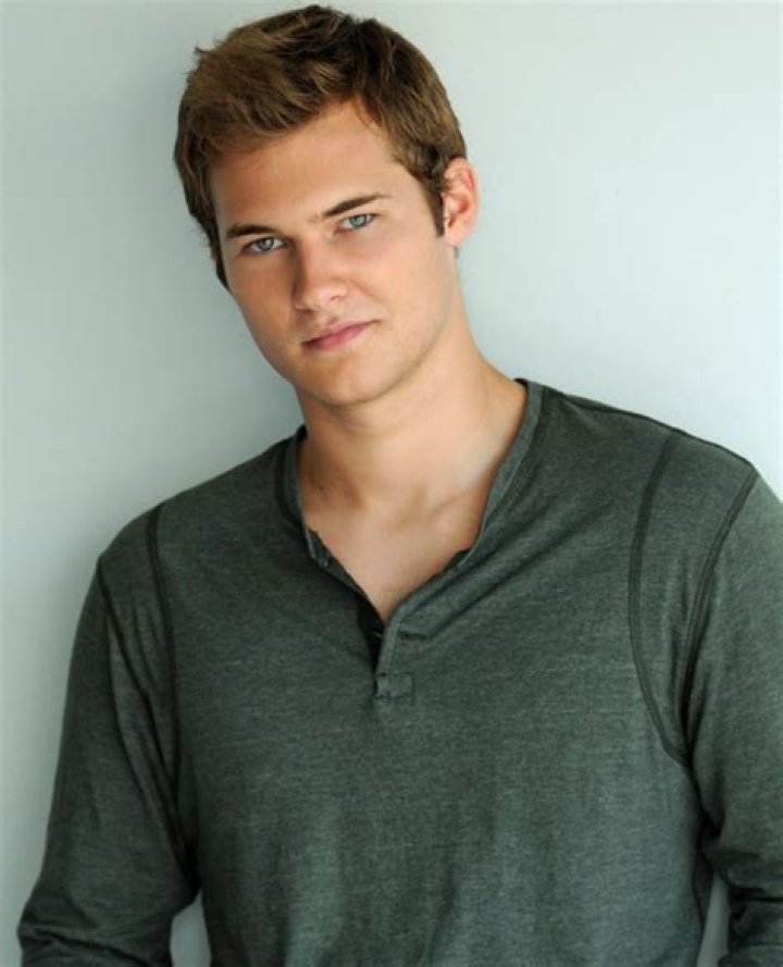 Justin Prentice Bio (Wiki) 
