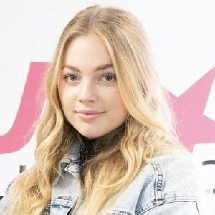 Karissa Duncan - Age, Family, Bio