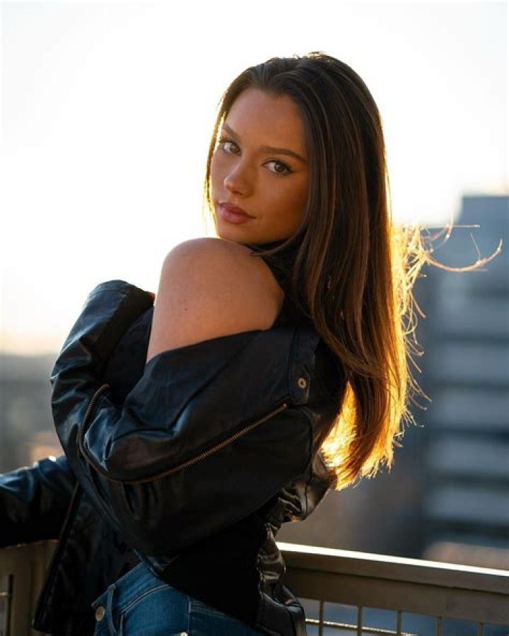 Katelyn Ernst Bio (Wiki) 