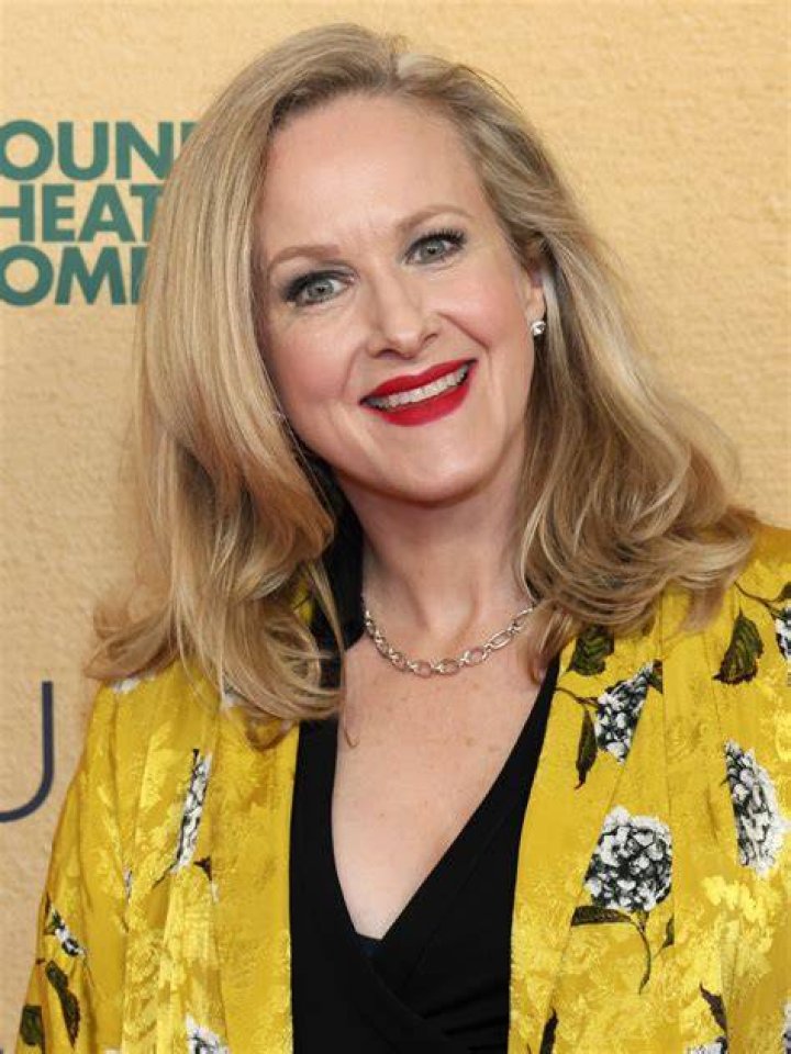 Katie Finneran photo