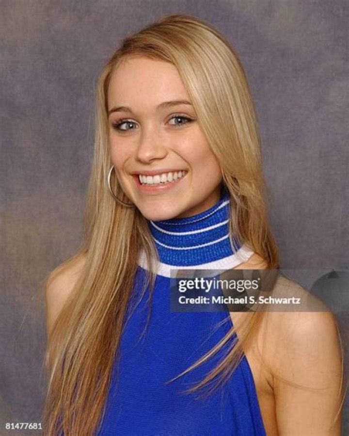 Katrina Bowden photo