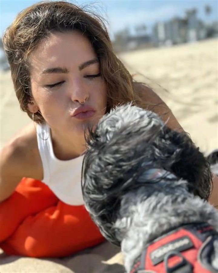 Kayla Compton - Age, Family, Bio
