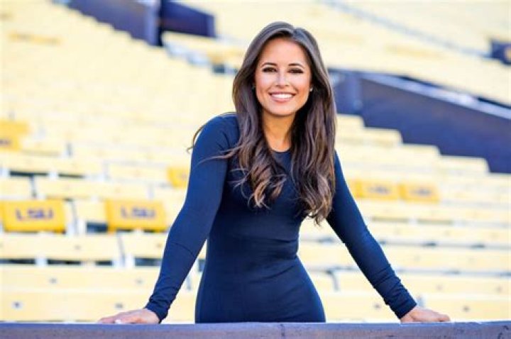 Kaylee Hartung Bio (Wiki) 