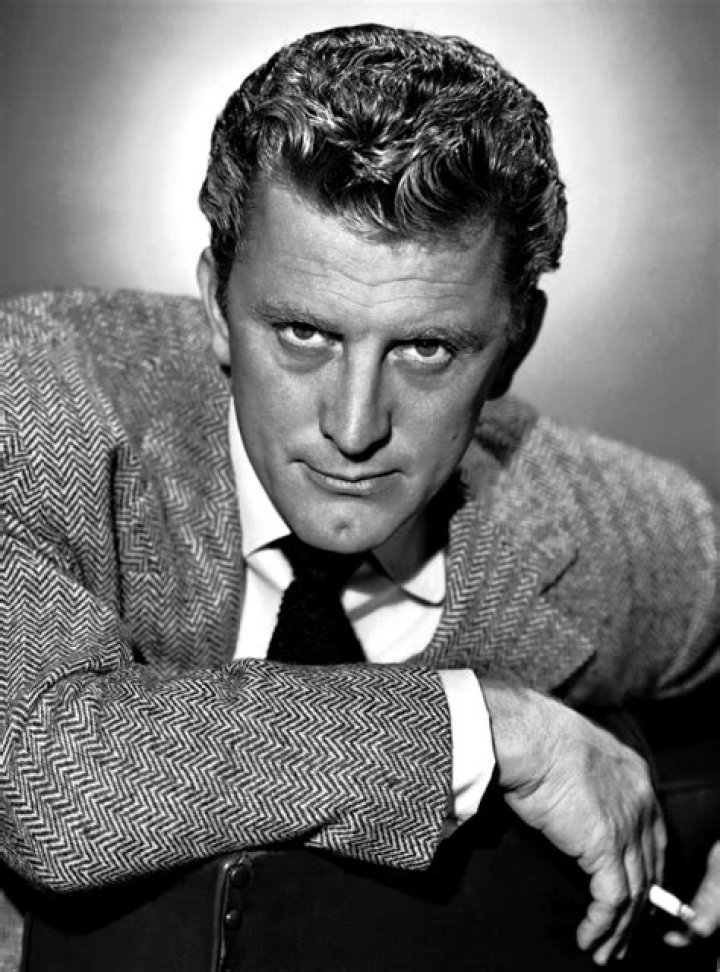 Kirk Douglas photo 2