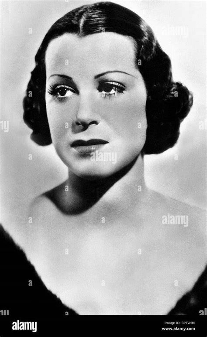 Kitty Carlisle photo