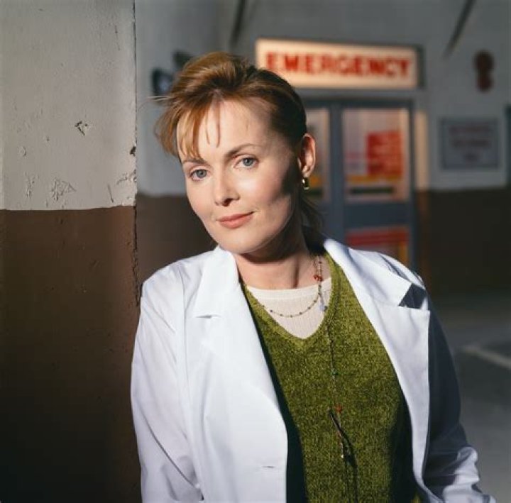 Laura Innes