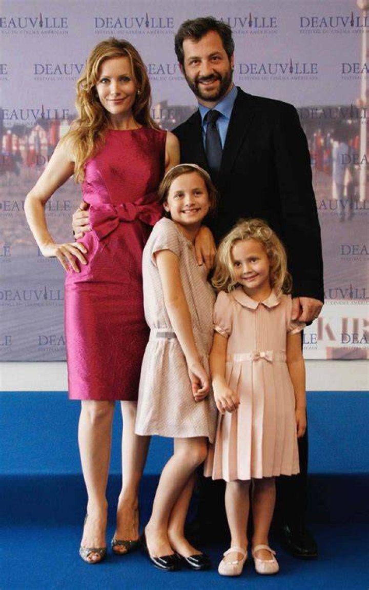Leslie Mann photo 3