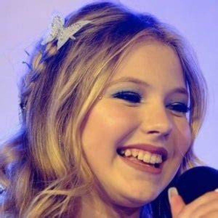 Lilo Baier - Age, Family, Bio