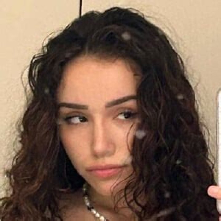 Liya Perez - Age, Family, Bio