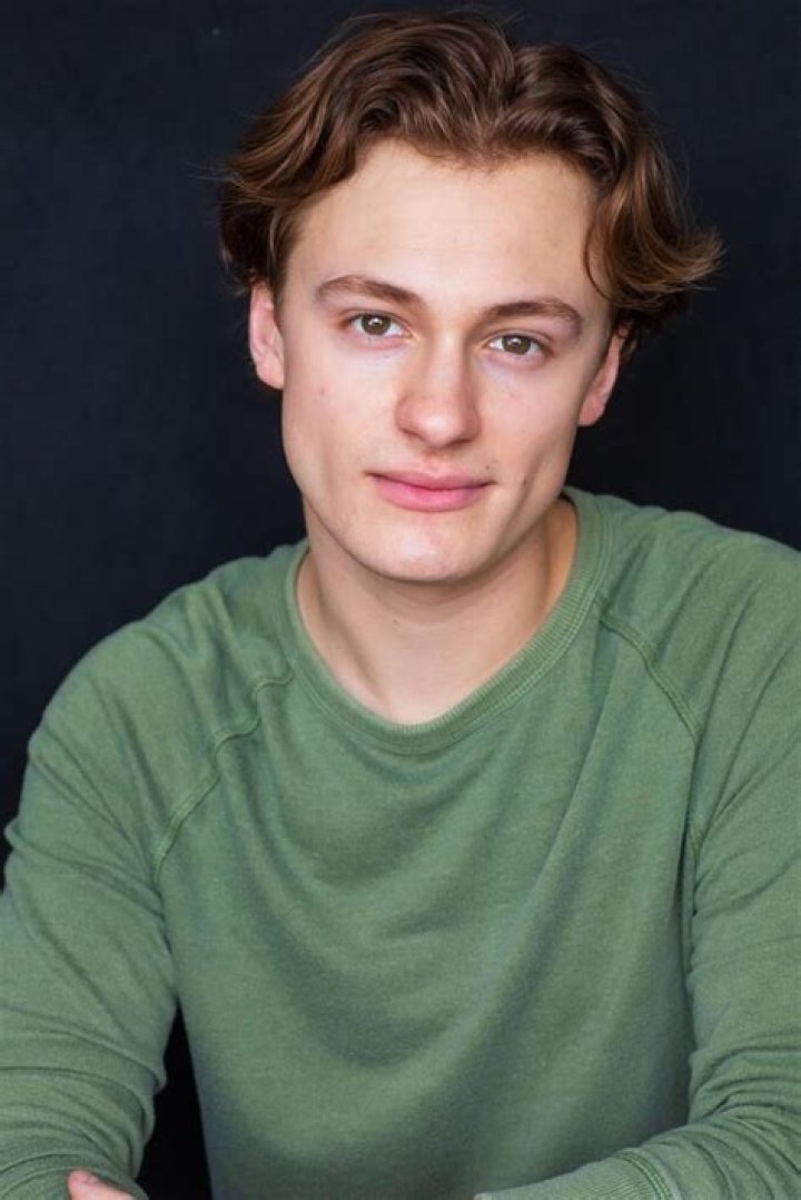 Logan Pepper Bio (Wiki) 