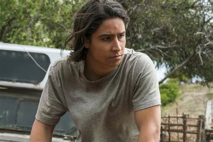 Lorenzo James Henrie photo 2