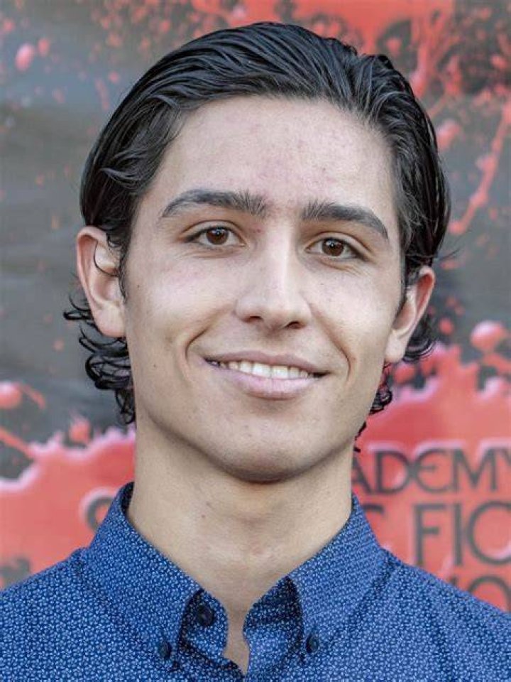Lorenzo James Henrie photo 3