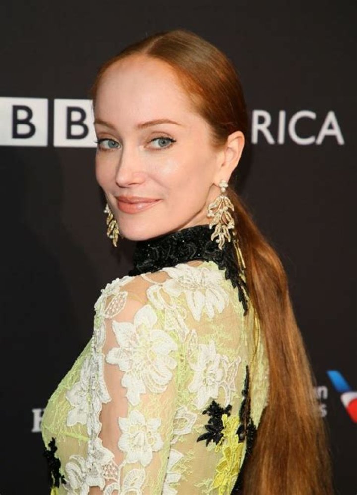 Lotte Verbeek Height - CelebsHeight.org