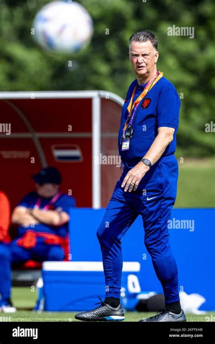 Louis van Gaal photo