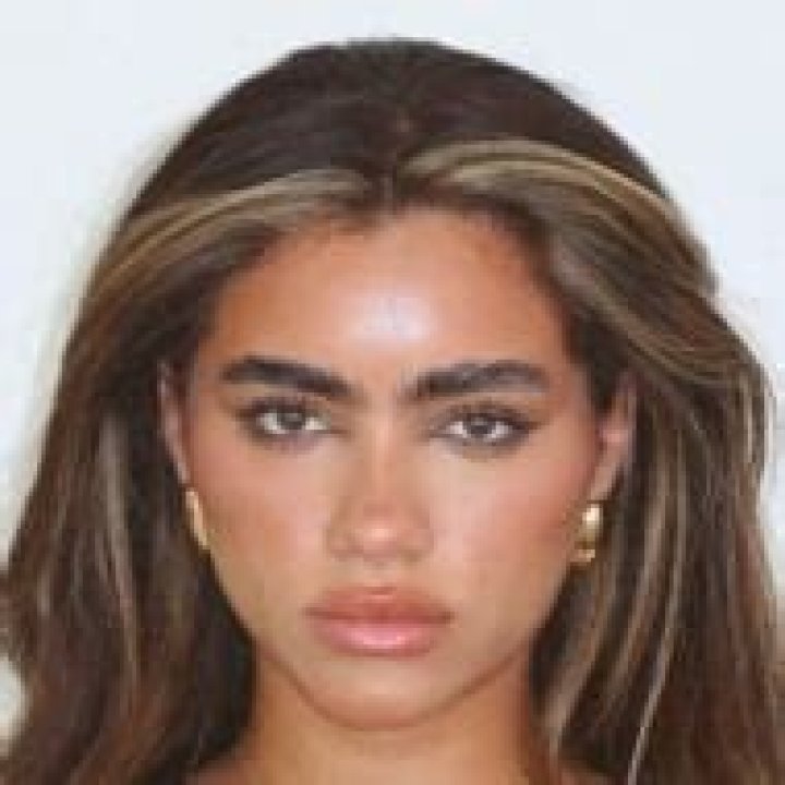 Luisa Piou - Age, Family, Bio