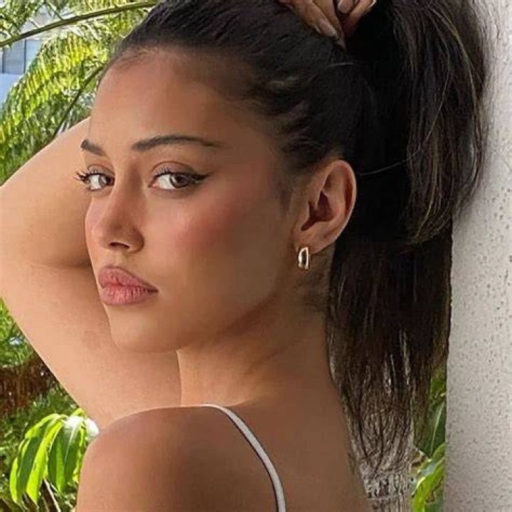 Lyna Perez Bio (Wiki) 