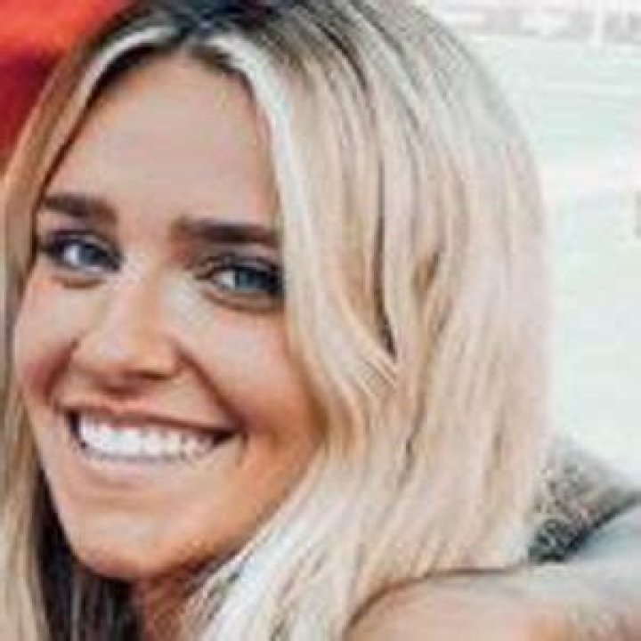 Mackenzie Grimsley - Age, Family, Bio