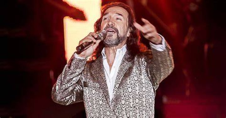 Marco Antonio Solís photo 2