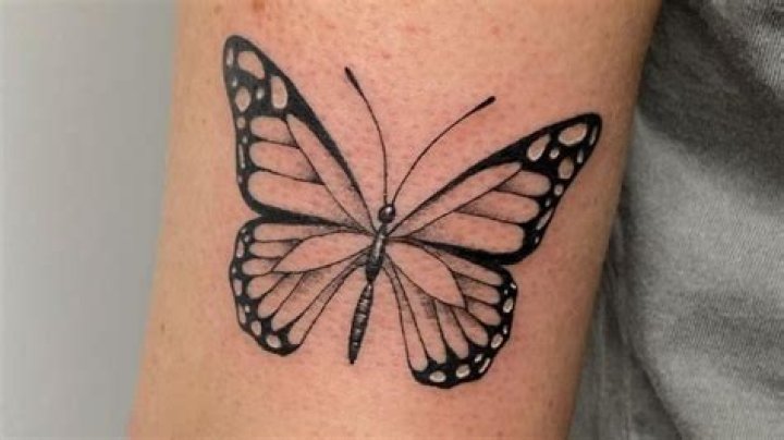 Mariah Carey tattoo