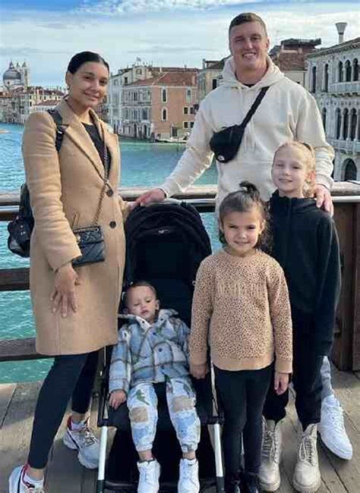 Marla Wighton - Age, Family, Bio