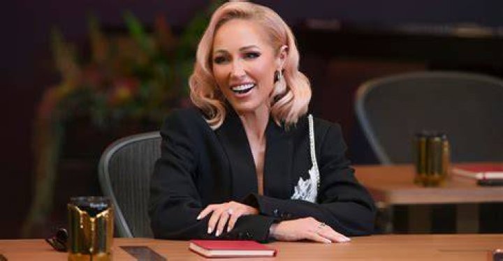 Mary Fitzgerald - Selling Sunset season 7 -reality shows on Netflix
