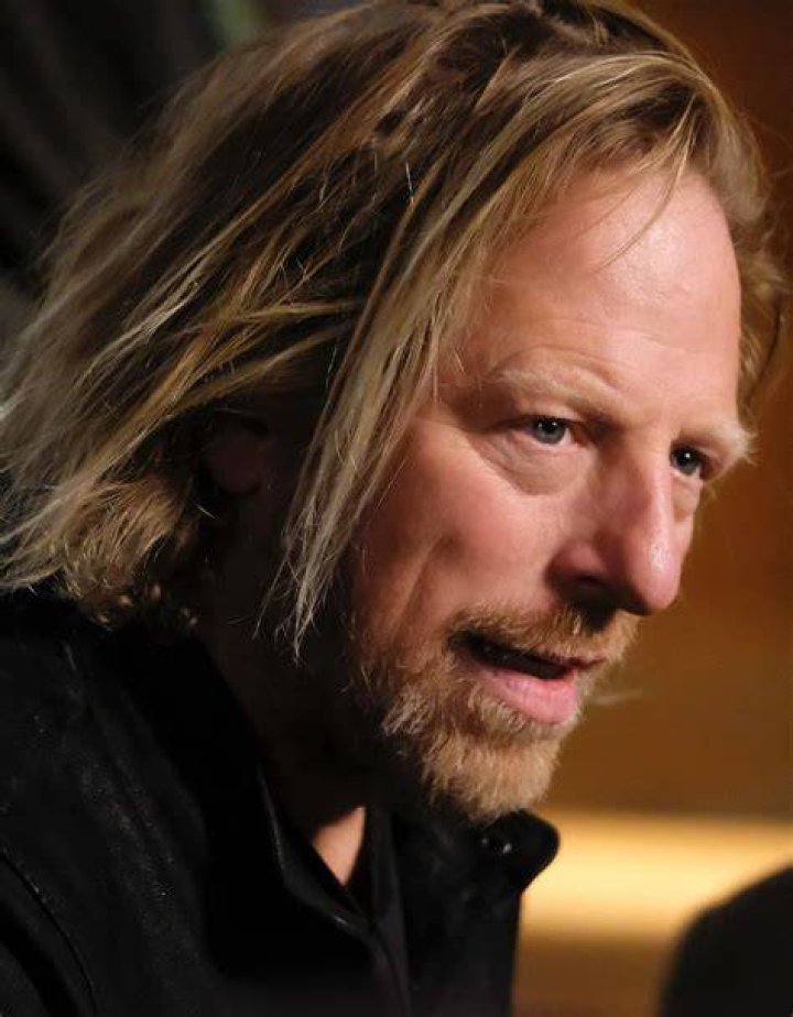 Matthew Carnahan photo 2