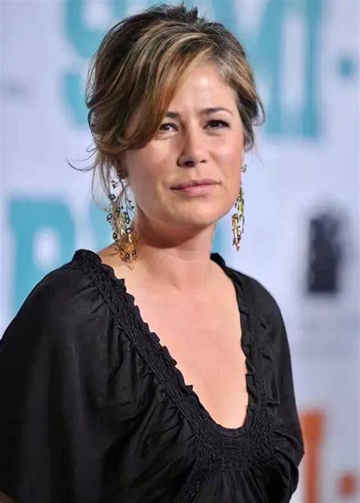 Maura Tierney Bio (Wiki) 