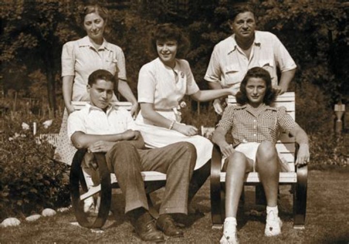 Meet Herman Lear, Jeanette Seicol