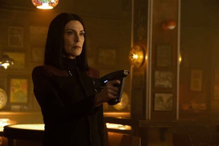 Michelle Forbes photo 3