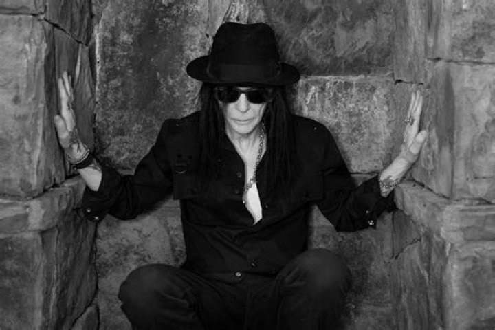 Mick Mars photo 3