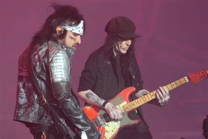 Mick Mars photo