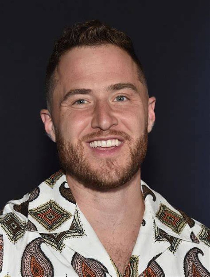 Mike Posner photo 3