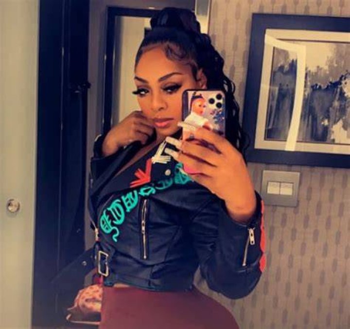 MissDriDri - Age, Family, Bio