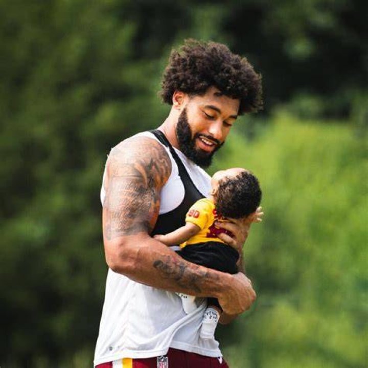 Montez Sweat - Age, Family, Bio