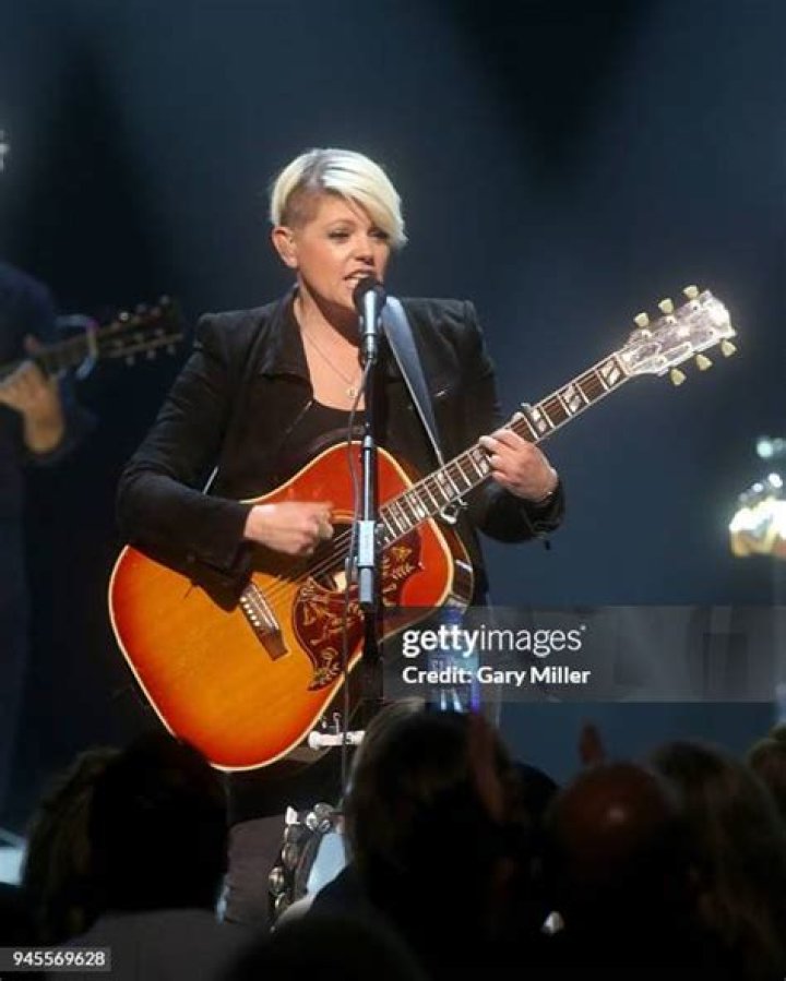Natalie Maines photo