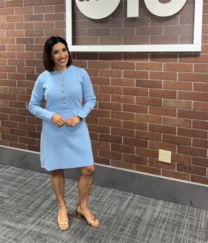 Nazy Javid earns a good paycheque for her outstanding broadcasting work by Sinclair Broadcasting Group. How much is Javid's net worth as of 2021?
