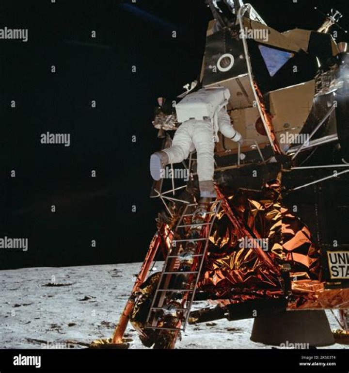 Neil Armstrong photo 2